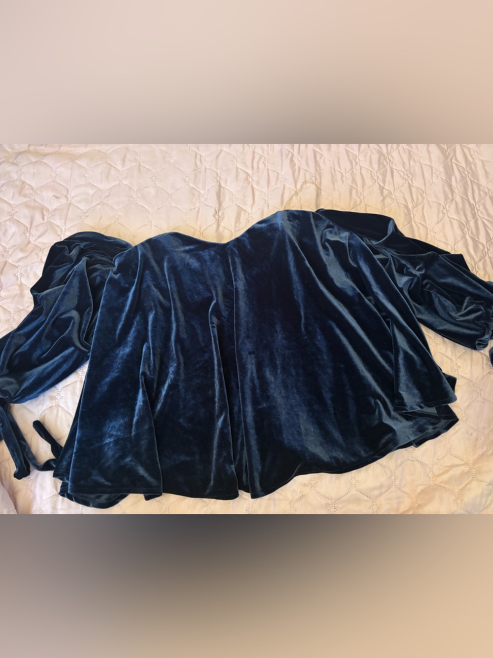 DO+BE Velvet Off-Shoulder Navy Top
